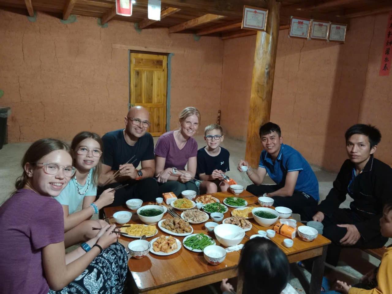 Hoang Nam Homestay Quan Ba Eksteriør bilde